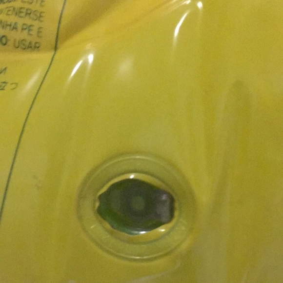 Frogged floating device for upcoming dinner or vacation - Picture 9 of 12